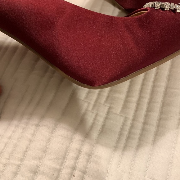 Express Women Satin Crystal Pumps SZ 10 - Picture 5 of 14